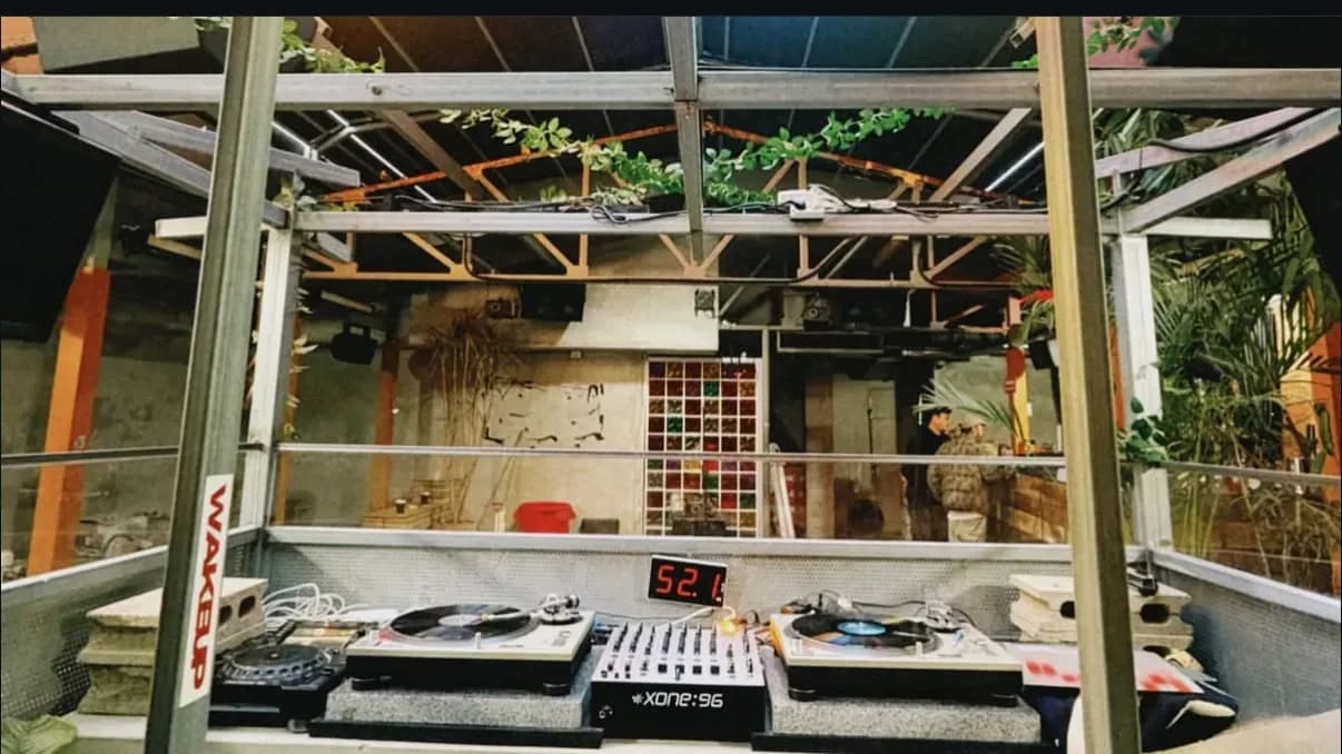 hertz.sound